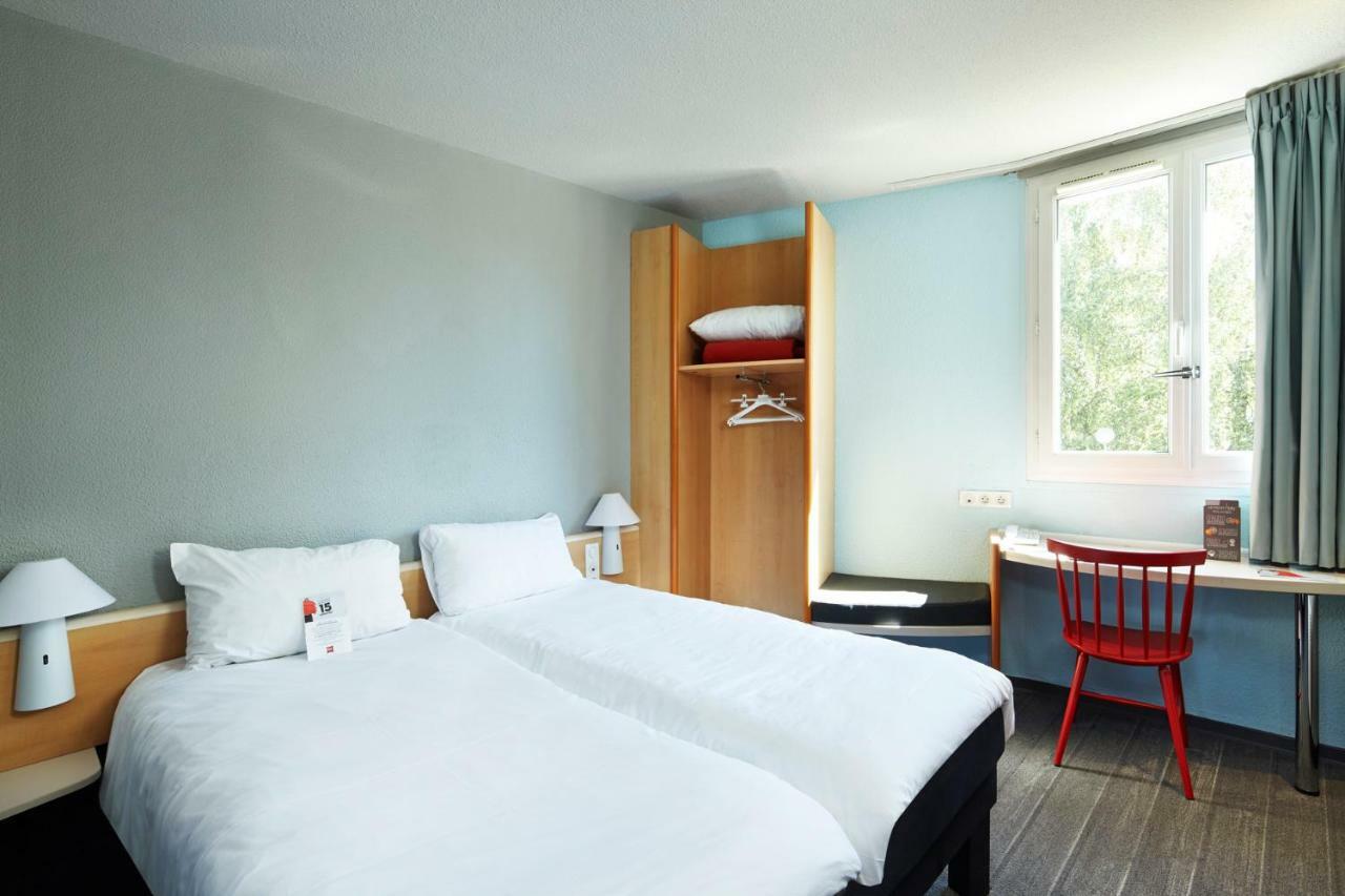 Ibis Chartres Ouest Luce Lucé Exterior foto